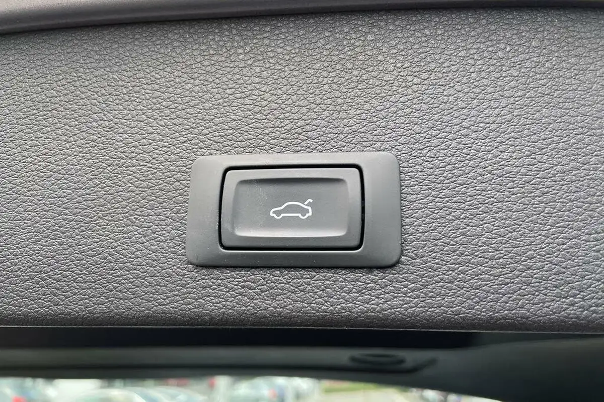 2019-audi-q2-15-35-tfsi-sport-cod-s-tronic-big-18