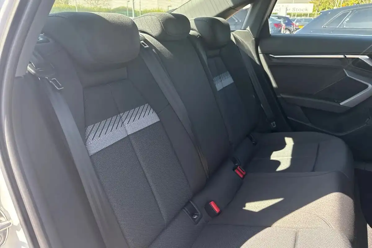 2024-audi-a3-15-30-tfsi-sport-saloon-4d-big-41