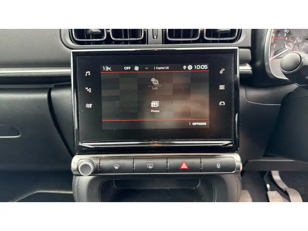 2022-citroen-c3-12-puretech-saint-james-83ps-big-33