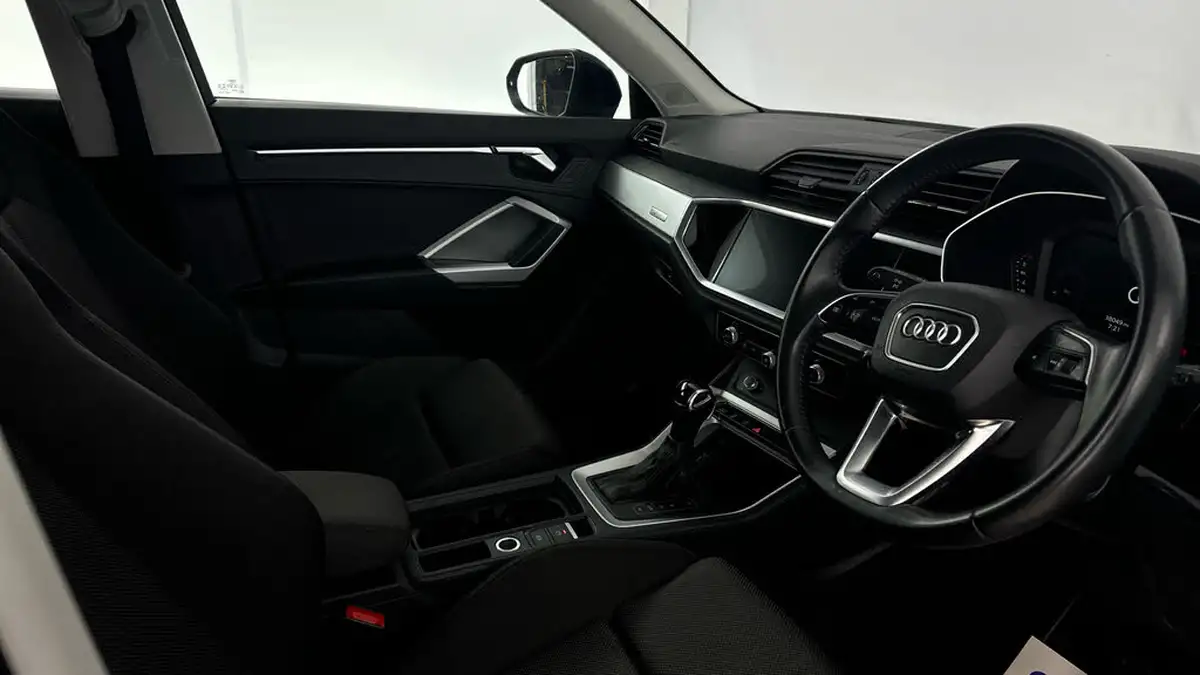 2019-audi-q3-20-35-tdi-sport-ss-station-wagon-s-tronic-big-8