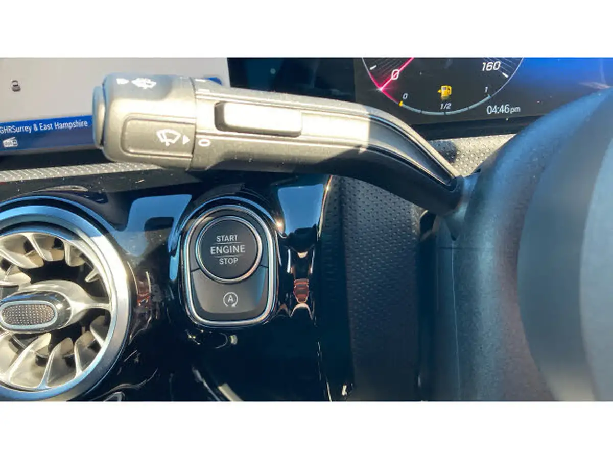 2024-mercedes-benz-a-class-13-a200-amg-line-premium-plus-hatchback-5d-big-39