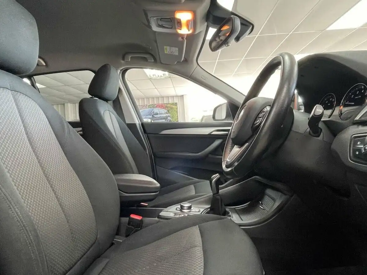 2019-bmw-x1-15-sdrive18i-se-big-24
