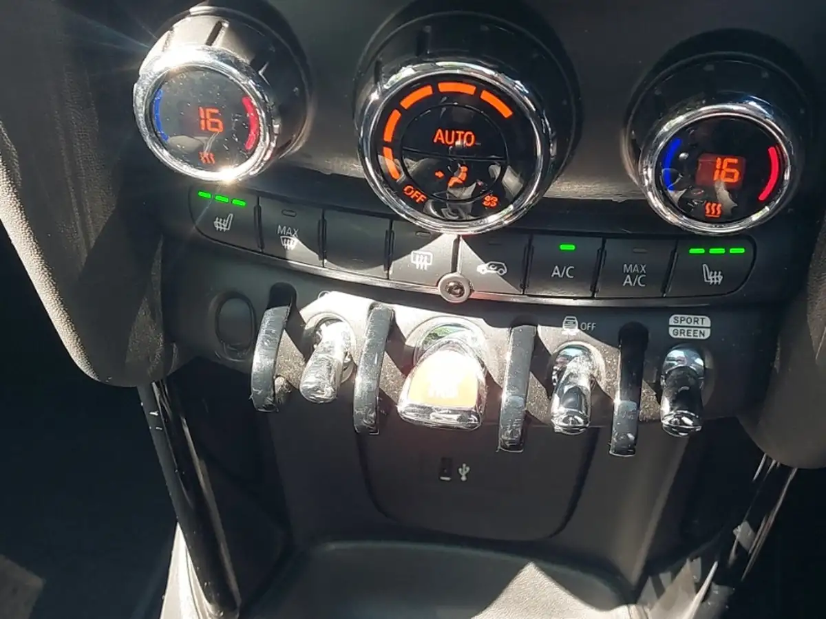 2024-cupra-ateca-15-ecotsi-v2-big-13