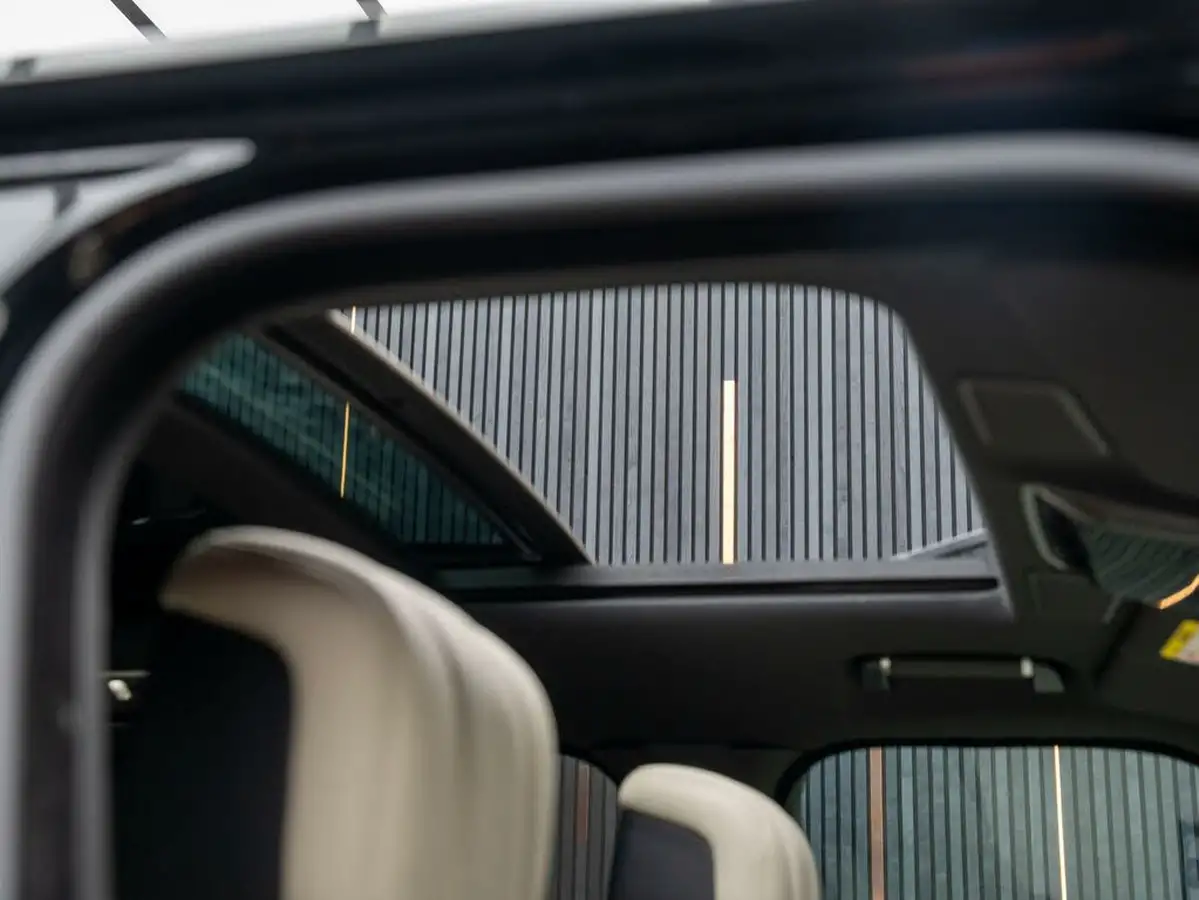2021-land-rover-range-rover-30-p400-vogue-se-big-3