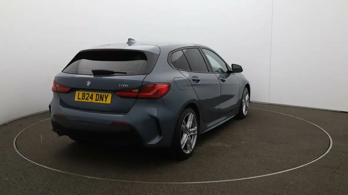 2024-bmw-1-series-15-118i-m-sport-lcp-dct-big-55