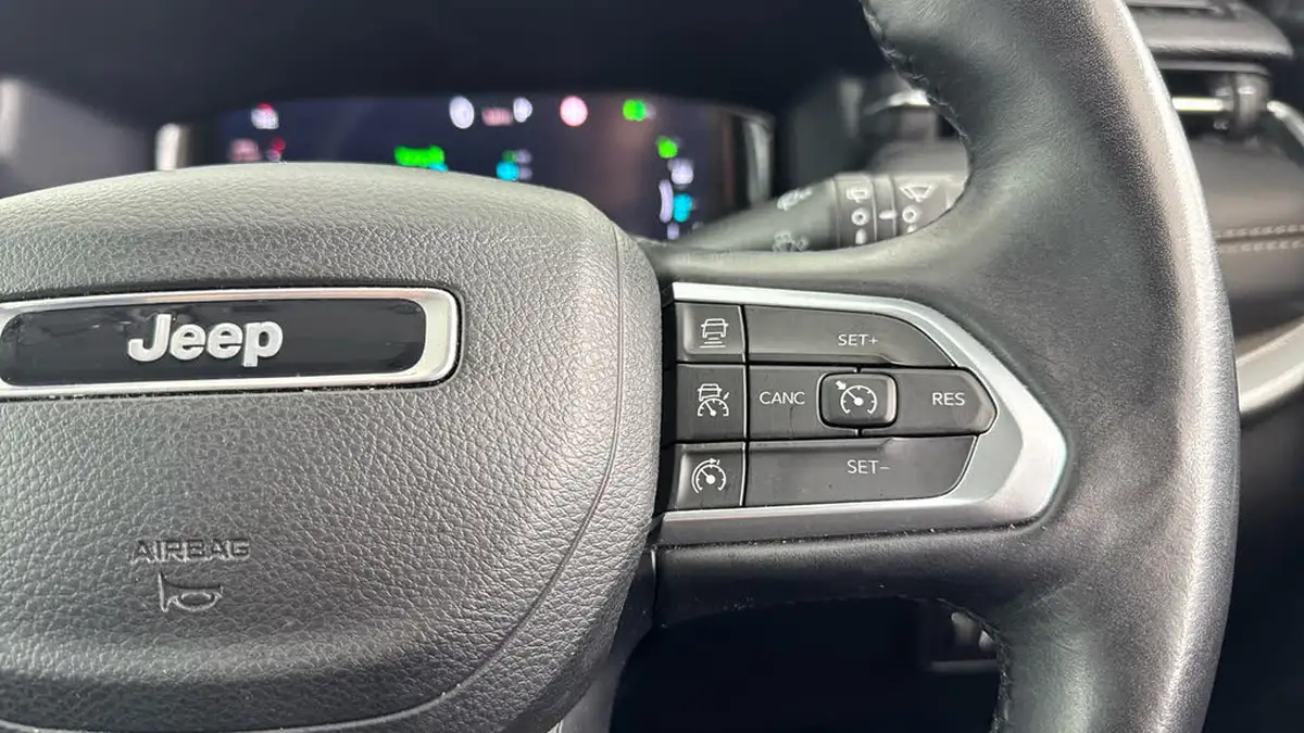 2023-jeep-compass-13-gse-s-big-19