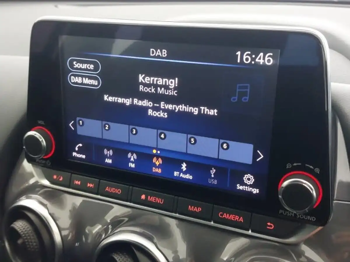 2023-nissan-juke-10-dig-t-n-connecta-big-12
