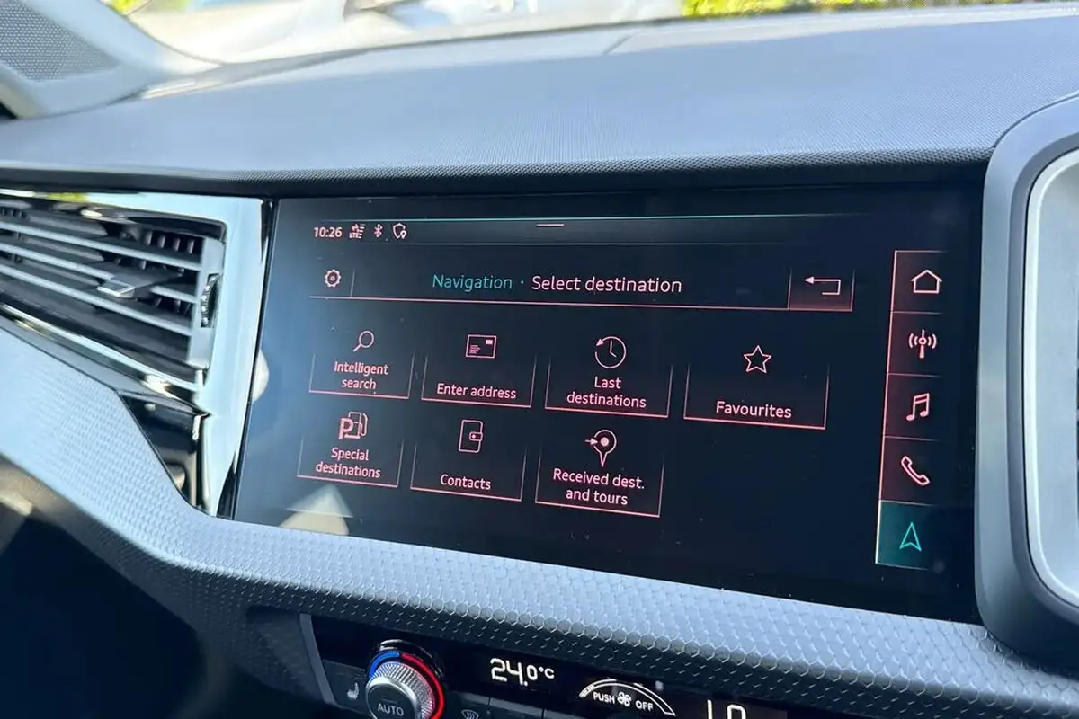 2019-audi-a1-10-30-tfsi-sport-big-48