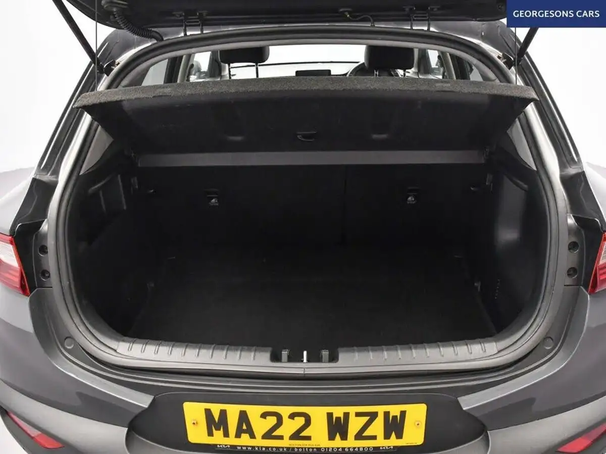 2022-kia-stonic-10-t-gdi-connect-dct-big-8