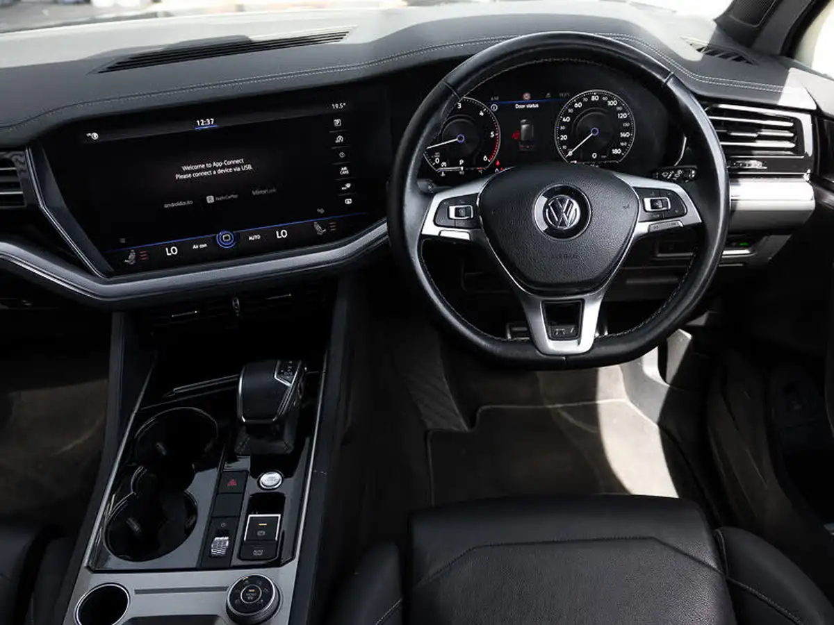 2019-volkswagen-touareg-30tdi-r-line-tech-286ps-big-6