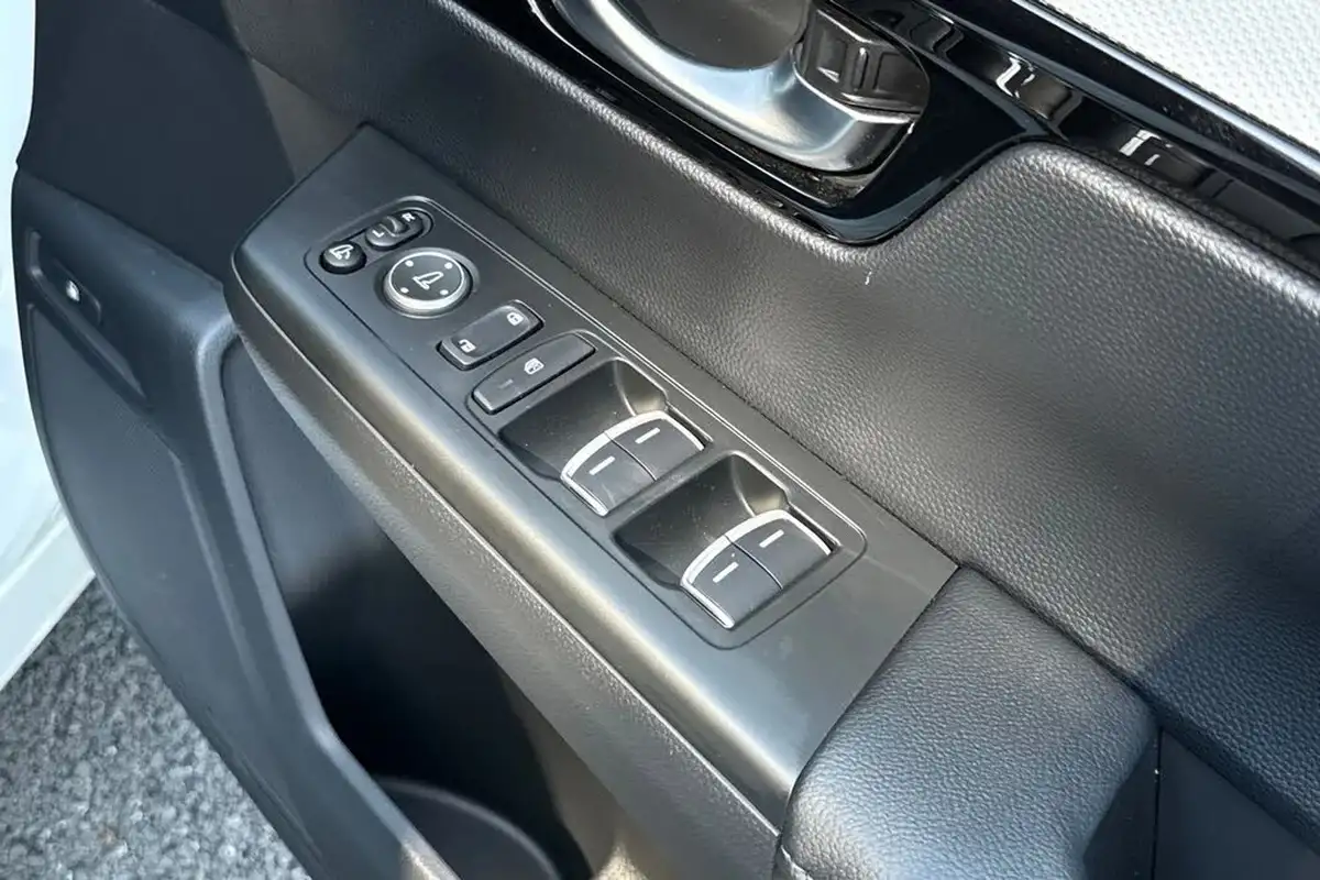 2024-honda-cr-v-20-i-mmd-advance-tech-big-22