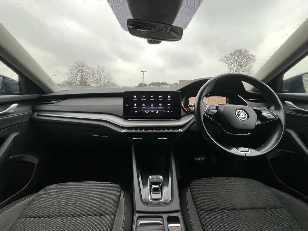 2022-skoda-octavia-14-tsi-se-technology-estate-big-12