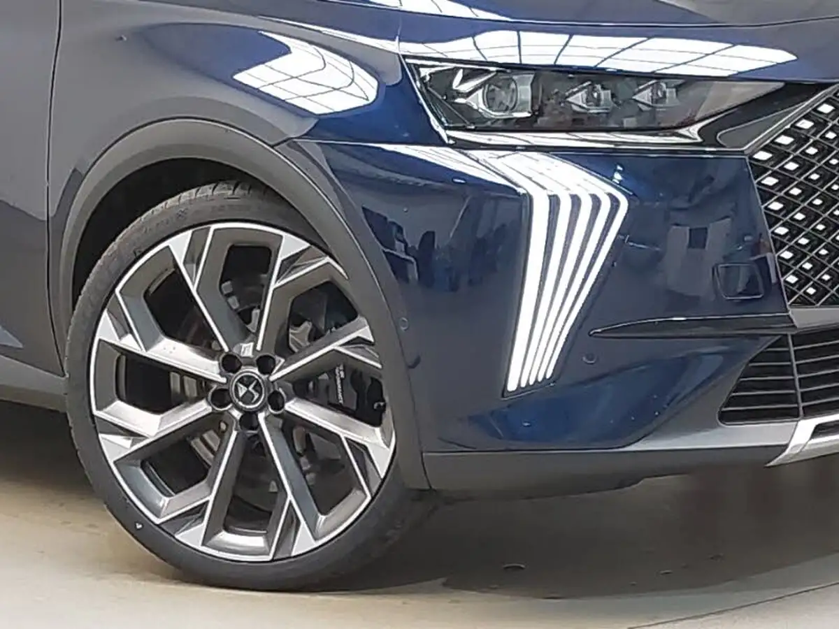 2023-ds-ds-7-e-tense-performance-line-360ps-4x4-big-8