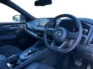 2022-nissan-qashqai-15-tekna-small-5