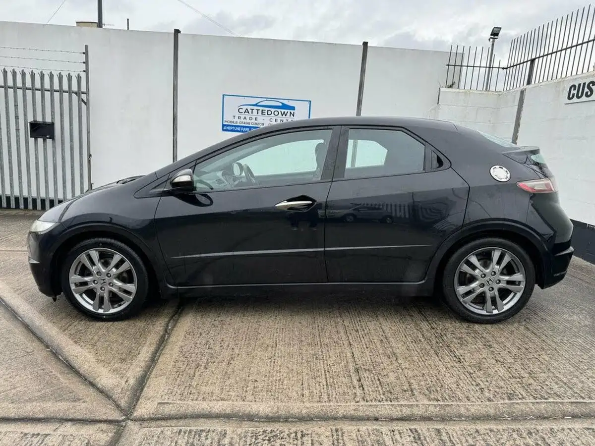 2009-honda-civic-18-si-i-vtec-big-1