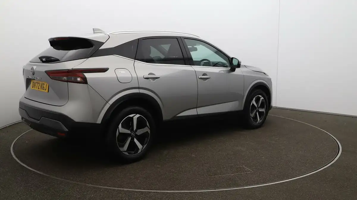 2022-nissan-qashqai-13-dig-t-n-connecta-140ps-big-44