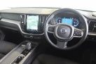 2021-volvo-xc60-20td-b4-momentum-awd-small-3