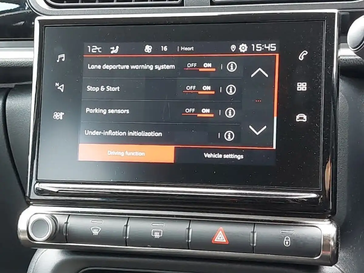 2024-citroen-c3-12-puretech-plus-110ps-eat6-big-12