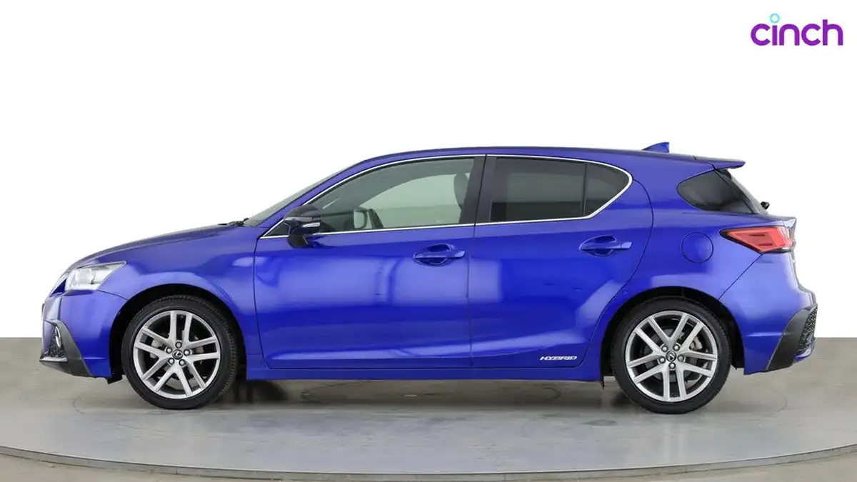 2018-lexus-ct-200h-18-f-sport-big-3