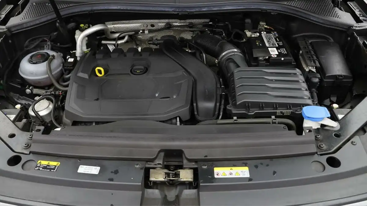 2022-volkswagen-tiguan-15-tsi-elegance-big-18