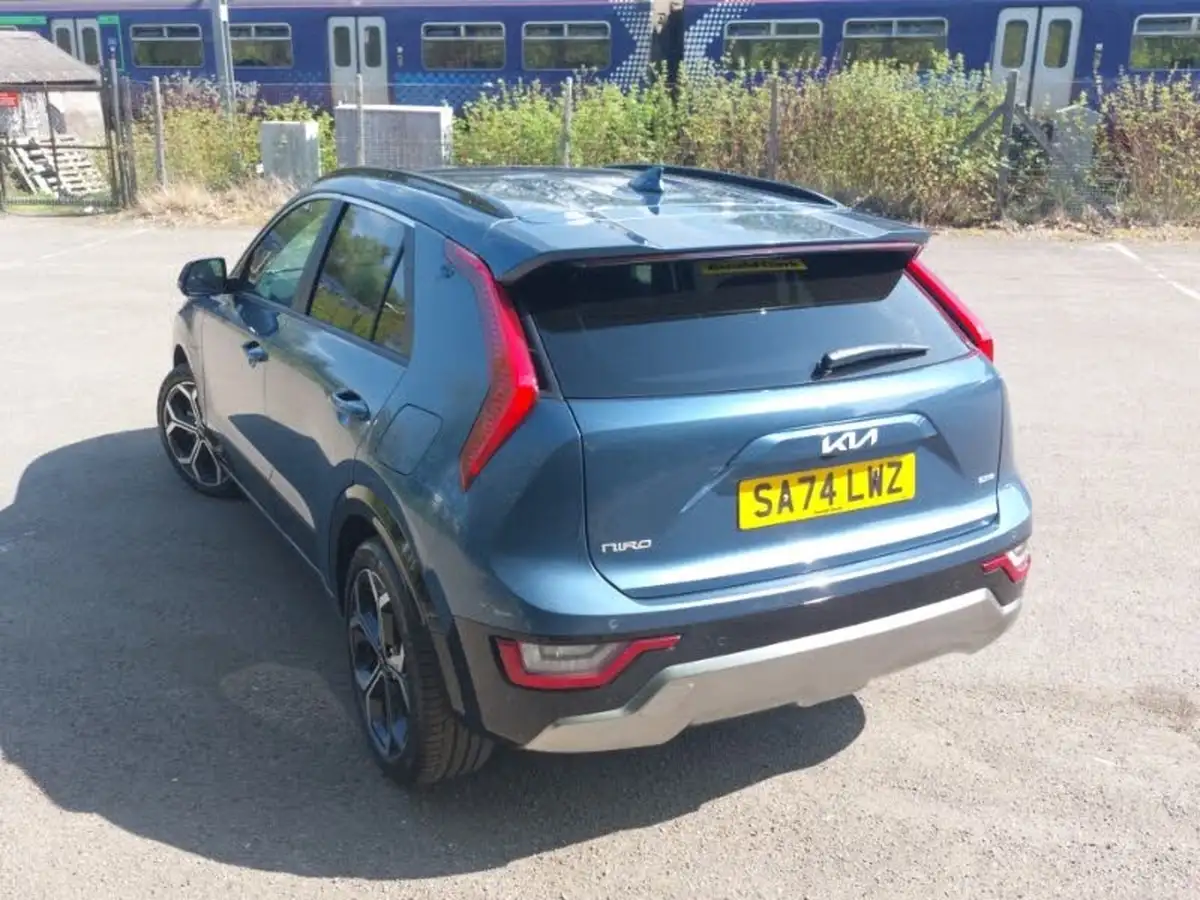 2024-kia-niro-16-gdi-4-168bhp-phev-111kwh-big-1