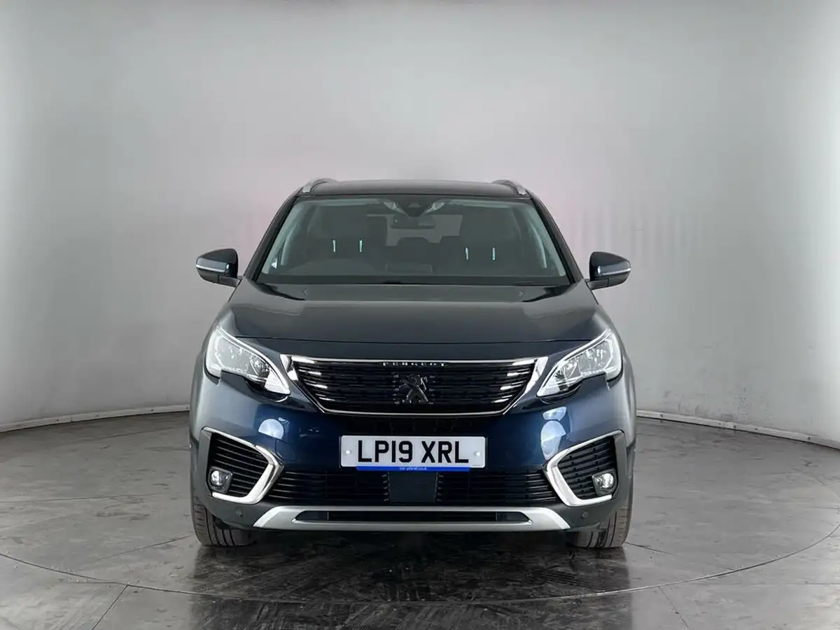 2019-peugeot-5008-suv-12-puretech-allure-eat8-big-4