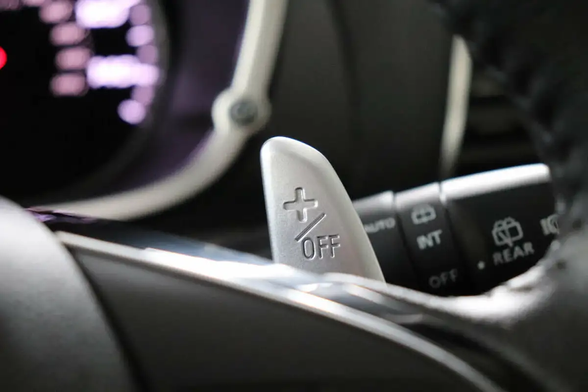 2018-mitsubishi-eclipse-cross-15-4-auto-big-67