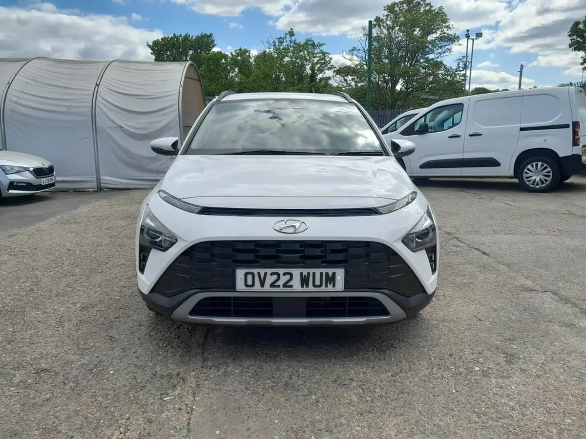 2022-hyundai-bayon-10-t-gdi-se-connect-dct-big-2
