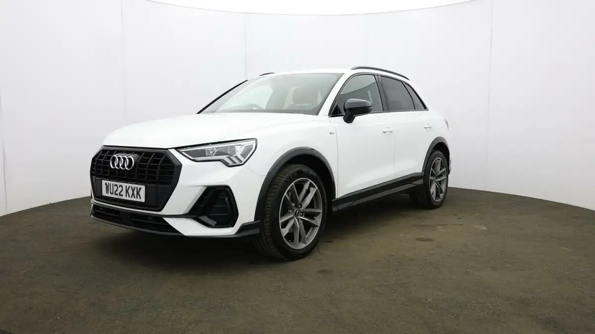 2022-audi-q3-15-35-tfsi-black-edition-codcomfort-sound-pack-station-wagon-big-31