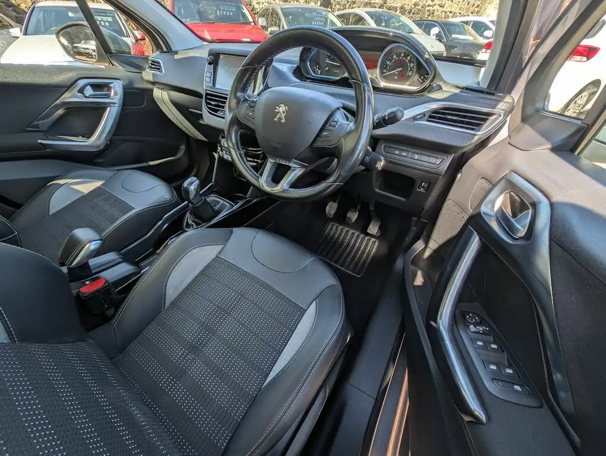 2017-peugeot-2008-suv-16bluehdi-allure-100bhp-big-7