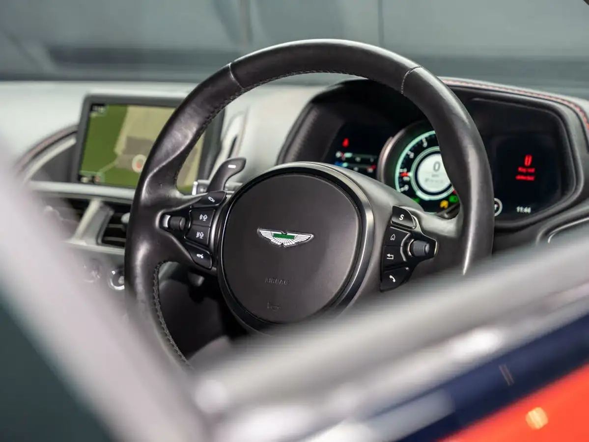 2020-aston-martin-db11-40-v8-503bhp-big-29