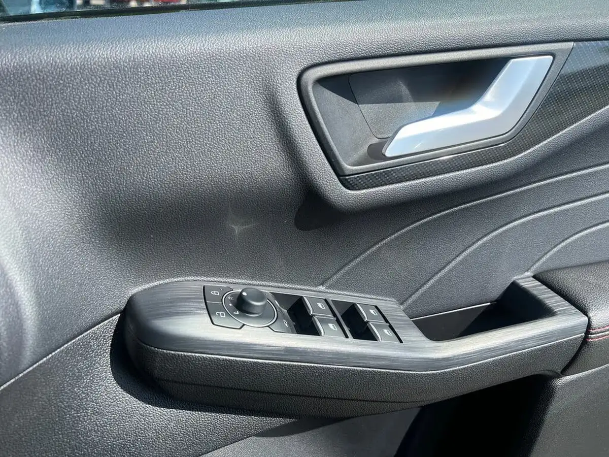 2024-ford-kuga-25t-st-line-x-edition-225ps-phev-big-24