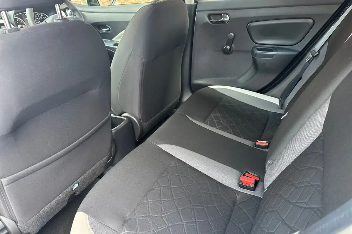 2018-nissan-micra-10-acenta-limited-edition-big-16