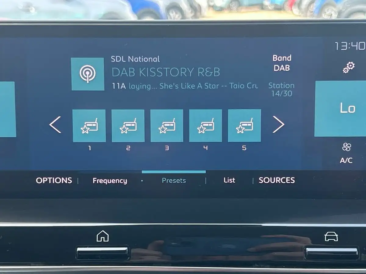 2022-citroen-c4-e-shine-plus-big-9