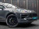 2021-porsche-macan-29-turbo-small-8