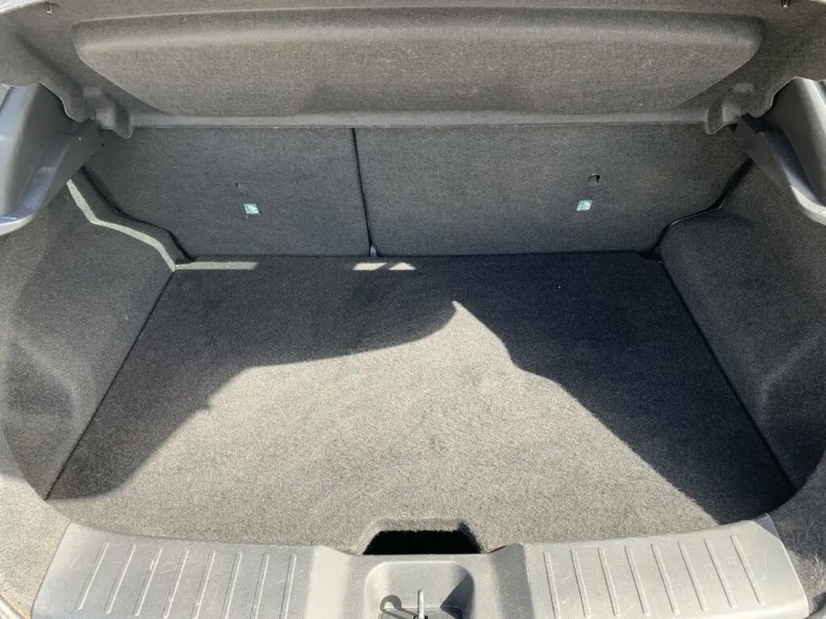 2020-nissan-juke-10-dig-t-tekna-117ps-dct-big-17