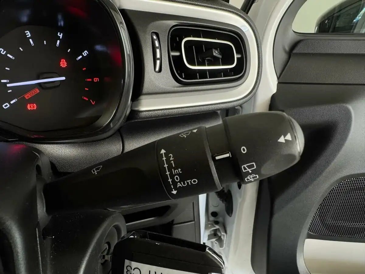 2023-citroen-c3-12-puretech-plus-110ps-eat6-big-27