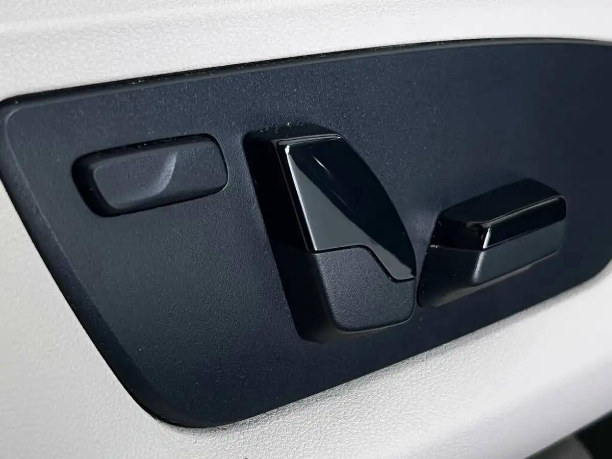 2018-bmw-5-series-20-530e-m-sport-big-20