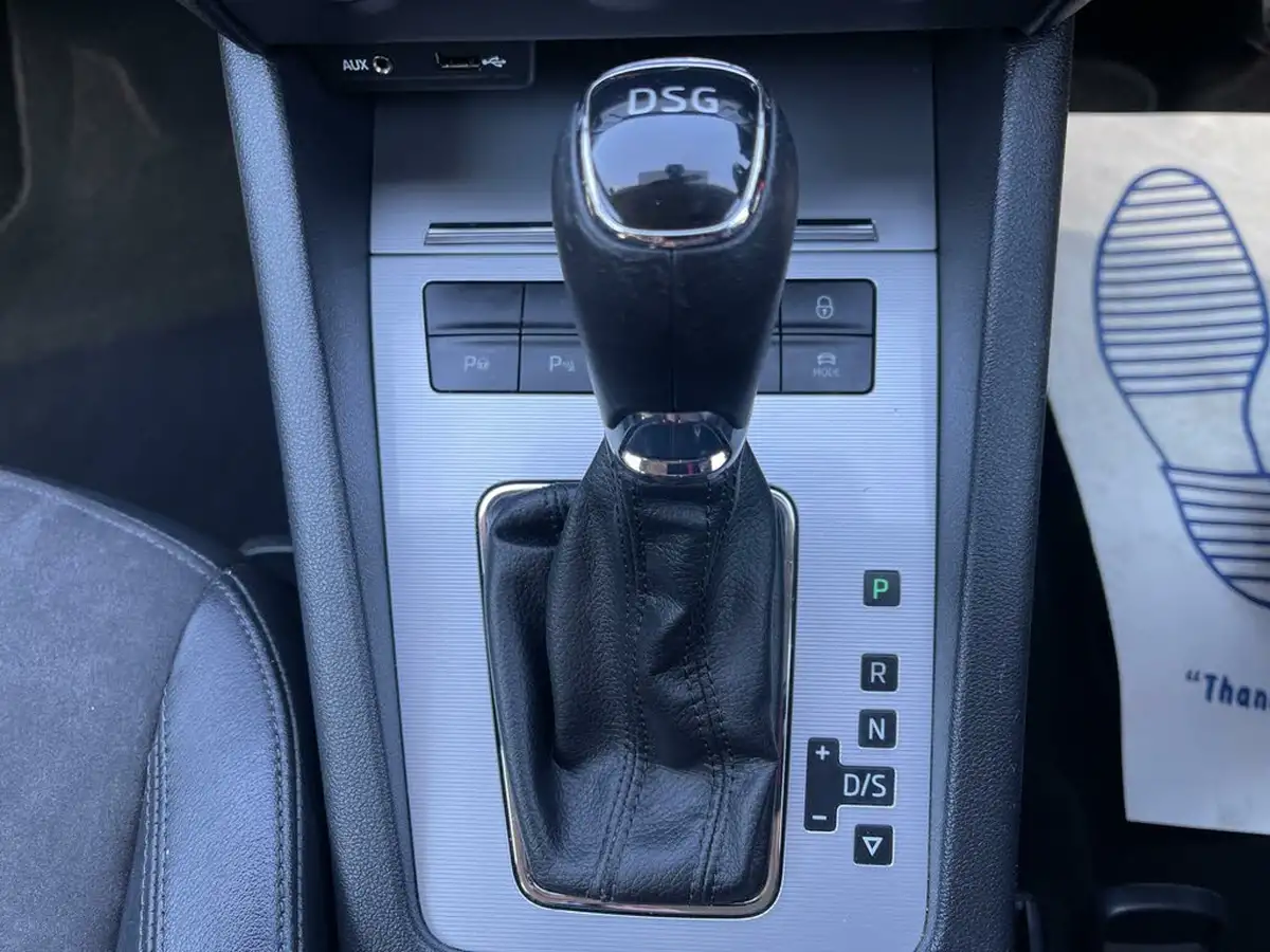 2015-skoda-octavia-14-tsi-se-l-hatchback-dsg-big-32