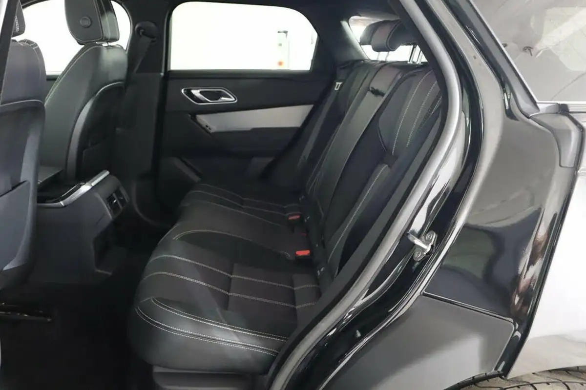 2022-land-rover-range-rover-velar-20-p400e-r-dynamic-se-big-15