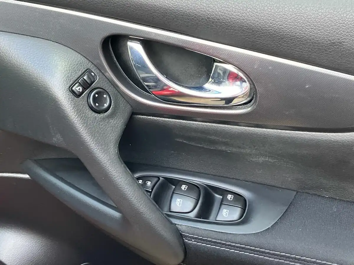 2018-nissan-qashqai-12-dig-t-n-connecta-big-37