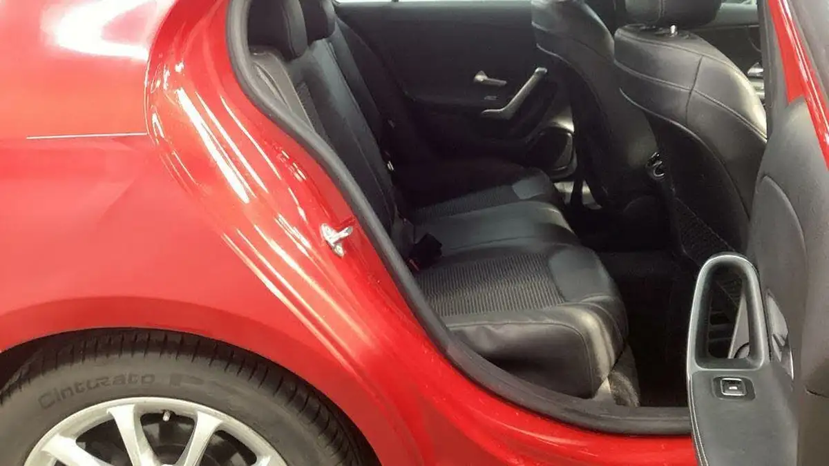 2019-mercedes-benz-a-class-15d-a180d-sport-hatchback-5d-7g-dct-big-9