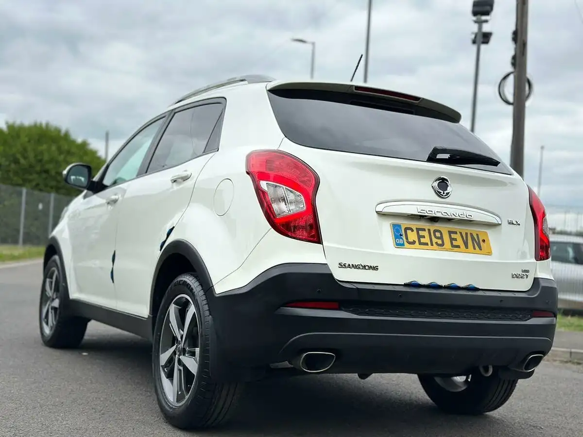 2019-kgm-ssangyong-korando-22td-elx-big-9