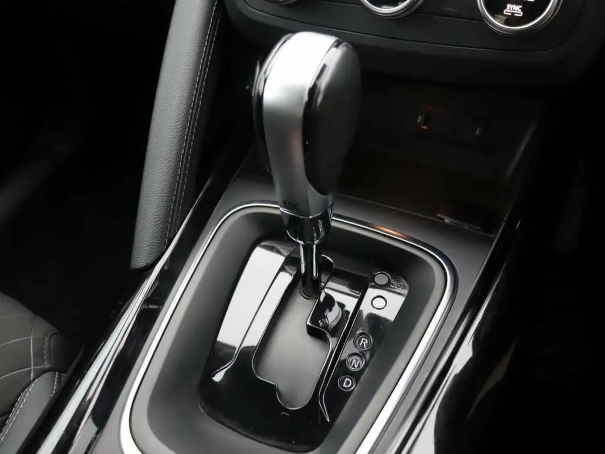 2019-renault-kadjar-13-tce-iconic-140bhp-edc-auto-big-43