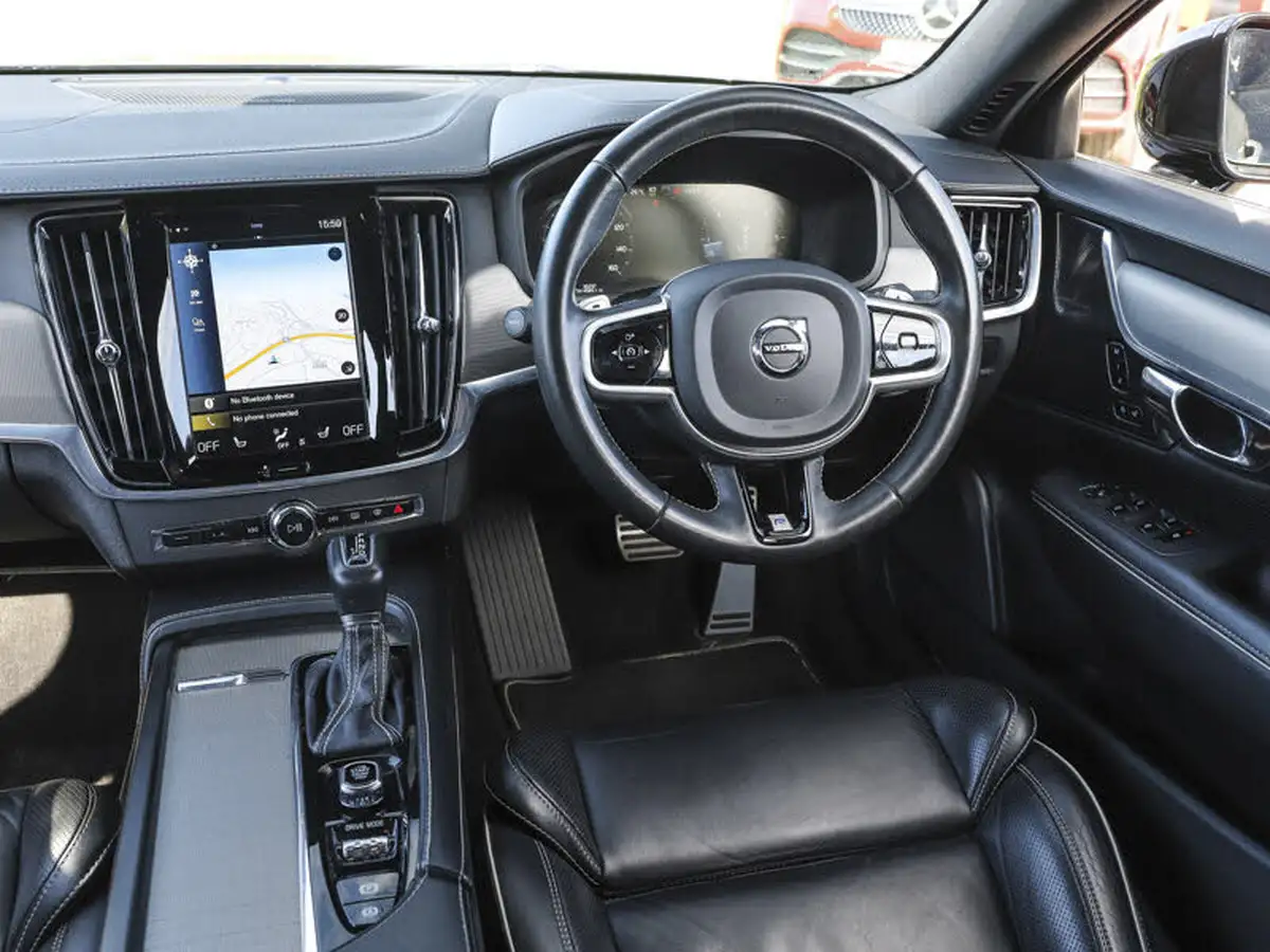 2020-volvo-v90-20td-d4-r-design-plus-big-6