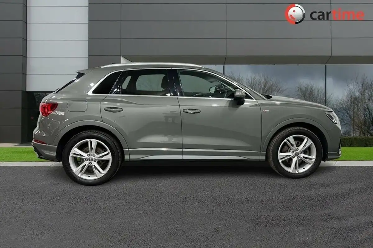 2019-audi-q3-20-40-tfsi-s-line-big-2