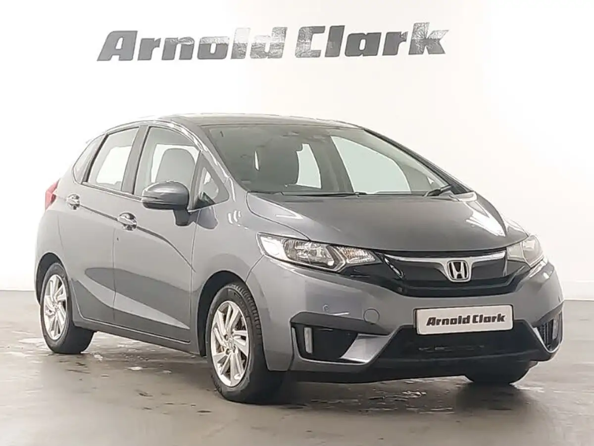 2017-honda-jazz-13-i-vtec-se-big-0