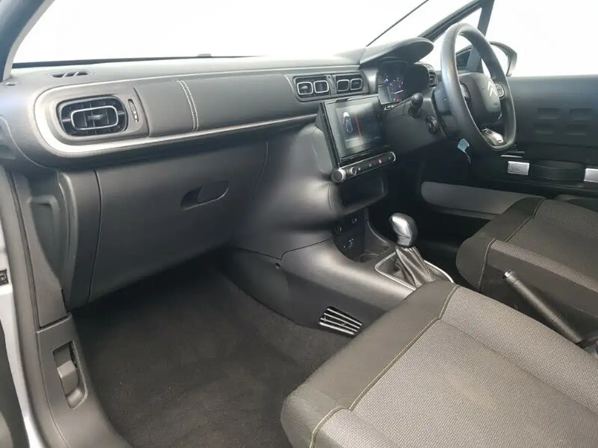 2023-citroen-c3-12-puretech-c-series-edition-110ps-ss-eat6-big-4