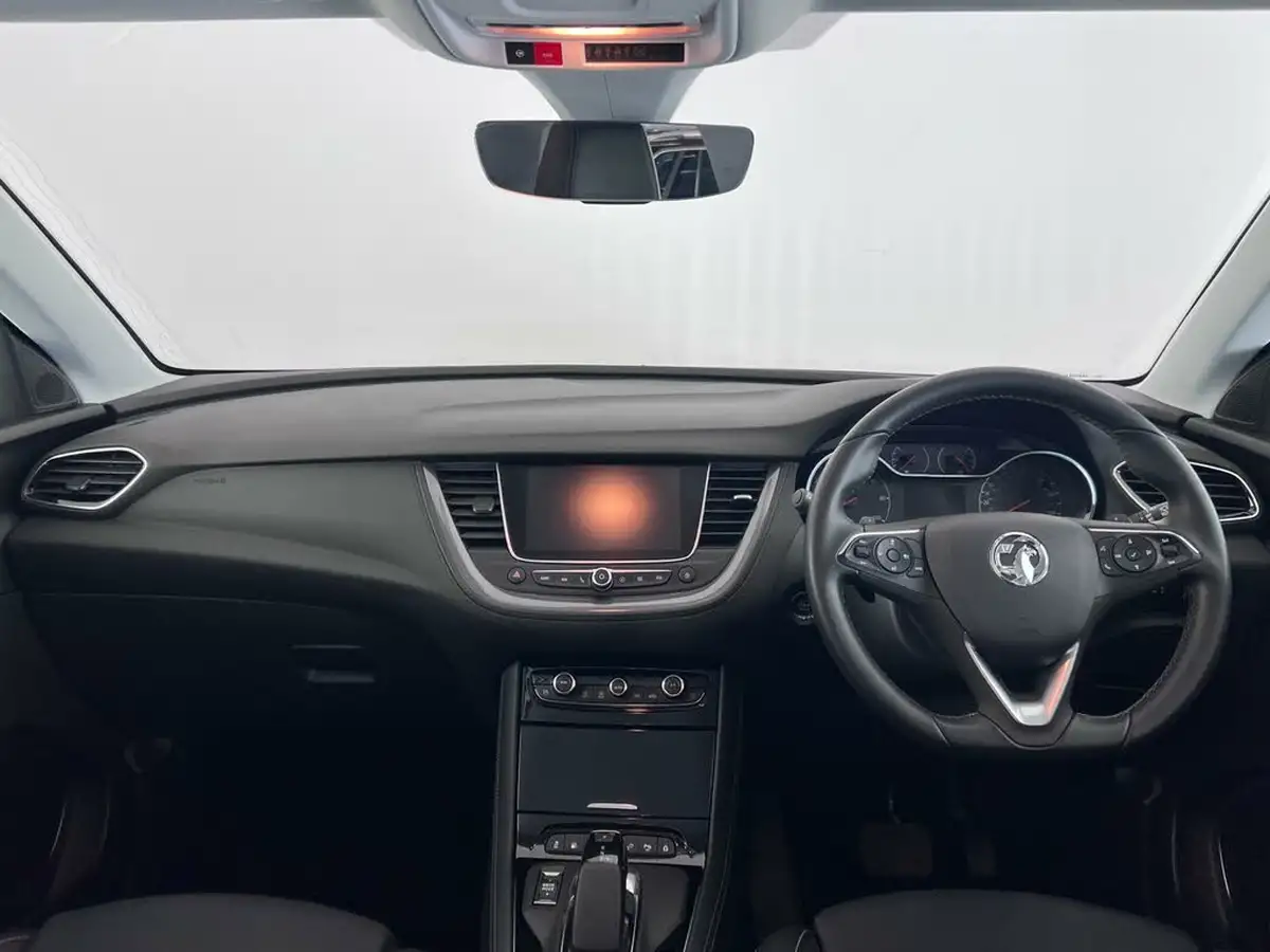 2020-vauxhall-grandland-x-16i-turbo-elite-nav-big-19