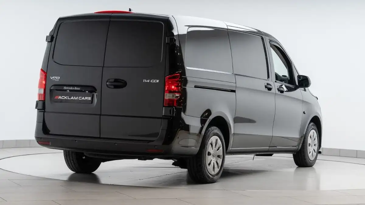 2022-mercedes-benz-vito-big-5